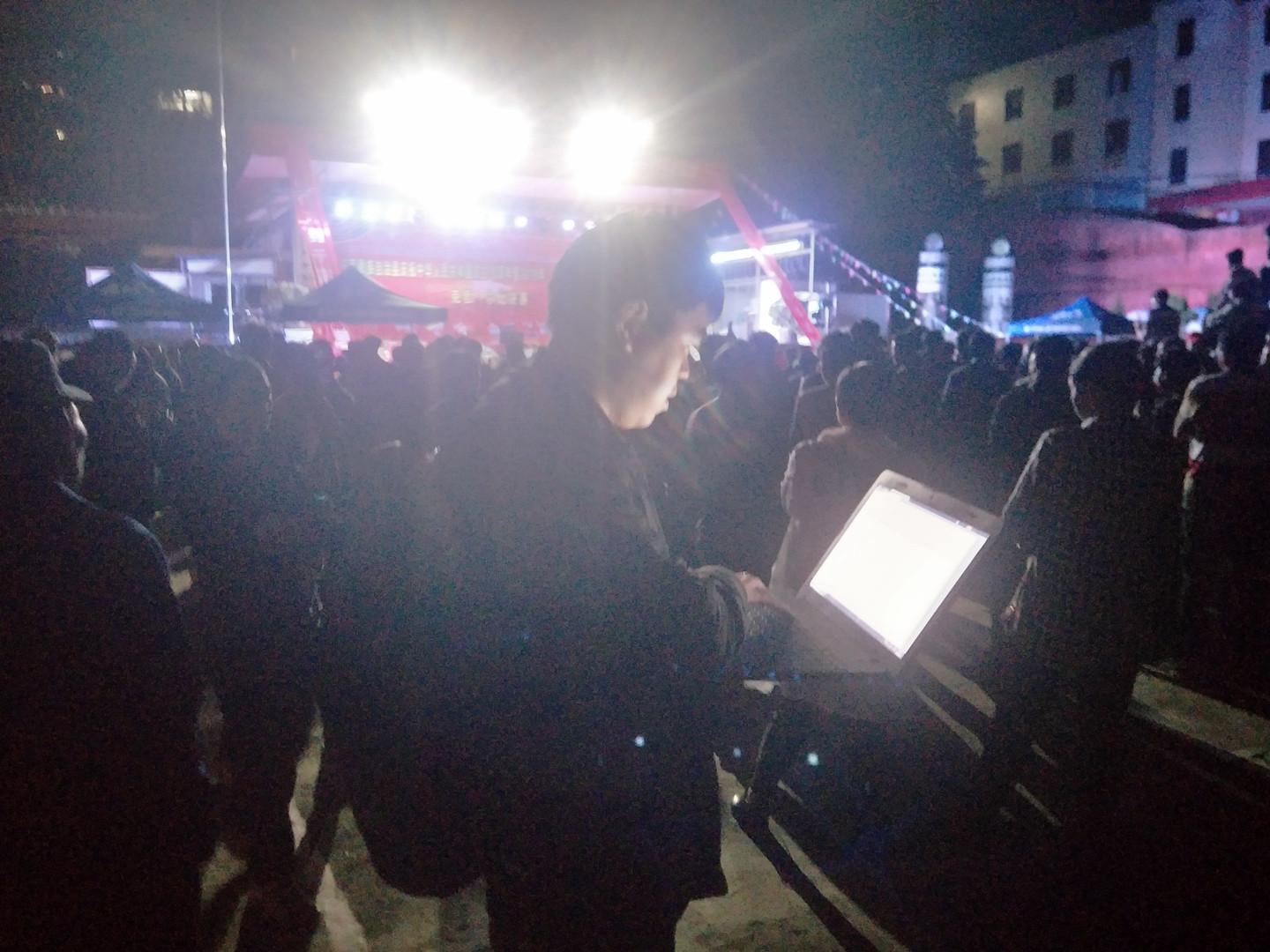 1564727881819342.jpg 1564727881819342.jpg